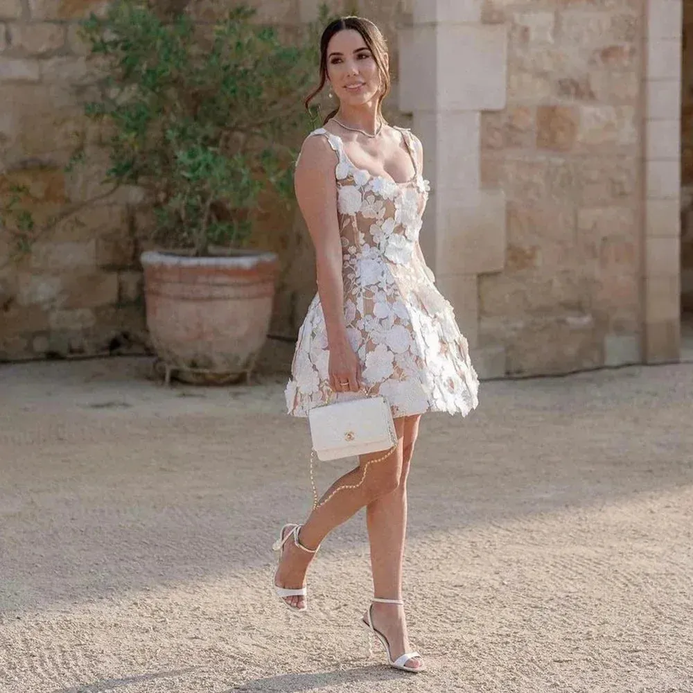Bella Ivory White Mini robes de soirée 3D Flowers Tulle Prom Dresses Elegant Sleeveless Short Heart Neck Wedding Dress