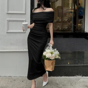Black Off-Shoulder Solid Midi Dress