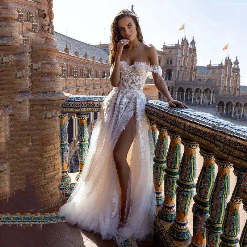 Boho Tull Wedding Dresses Off the Shoulder Lace Appliques A Line Beach Bridal Gown Sexy High Split Wedding Gowns