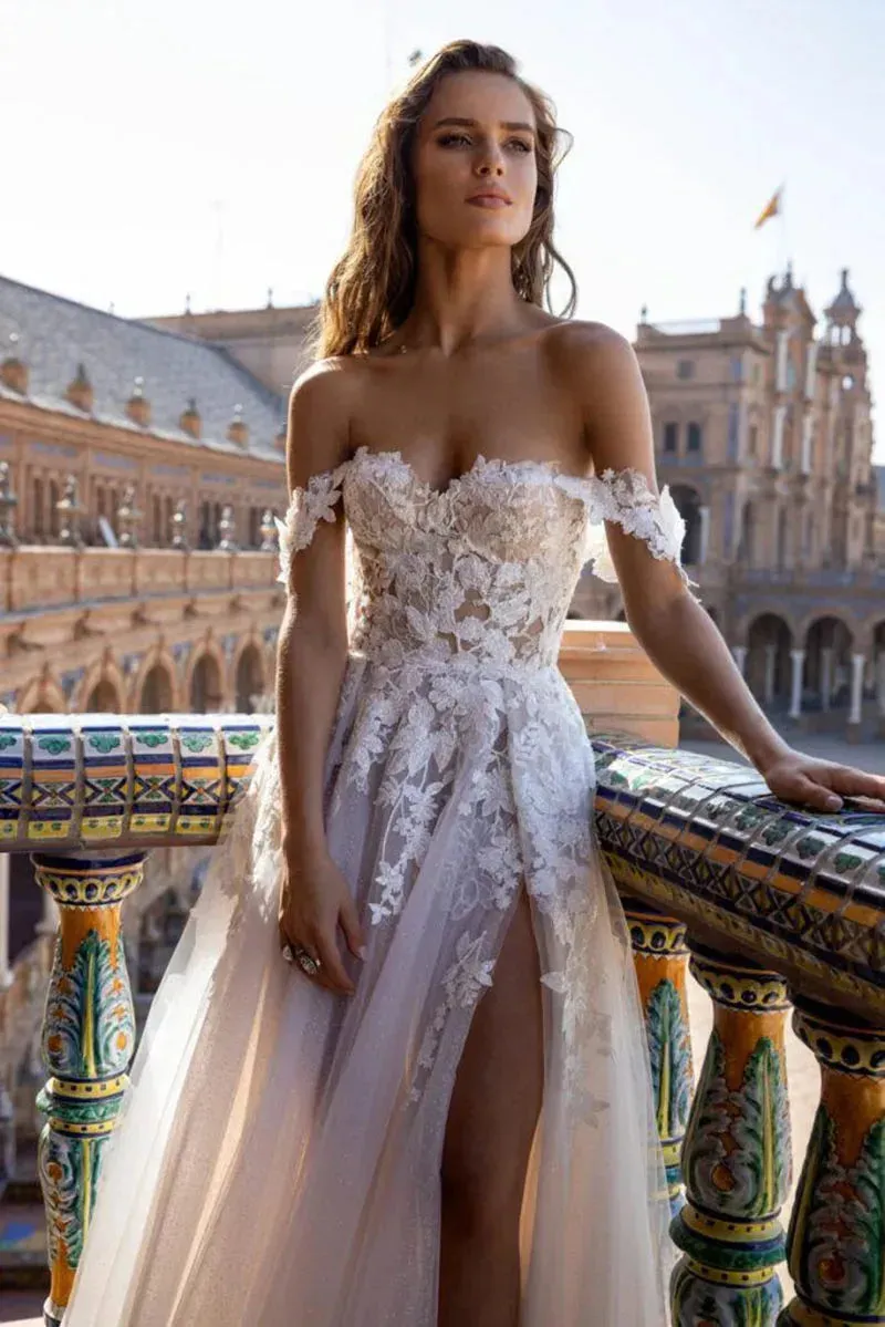 Boho Tull Wedding Dresses Off the Shoulder Lace Appliques A Line Beach Bridal Gown Sexy High Split Wedding Gowns