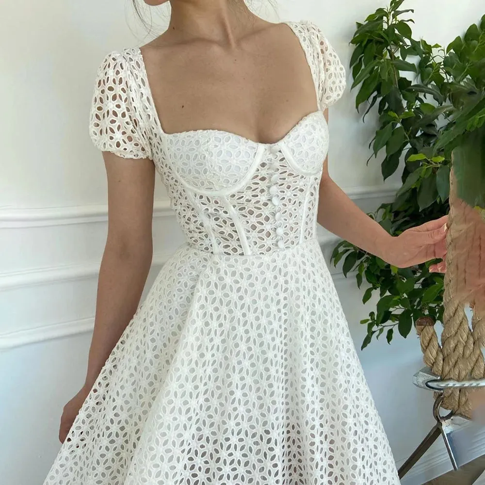 Cutout Lace Sweetheart Bridal Gowns Customized Square Back Short Cap Sleeves A Line Wedding Dress