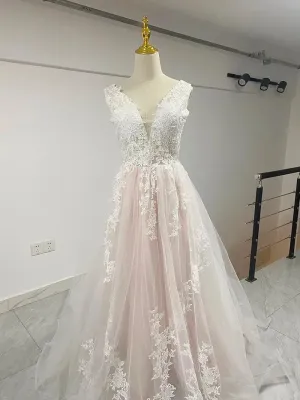 Deep V-neck Wedding Dresses Court Train Lace Boho Wedding Gown A-line Vestido De Noiva Zipper Robe De Mariee