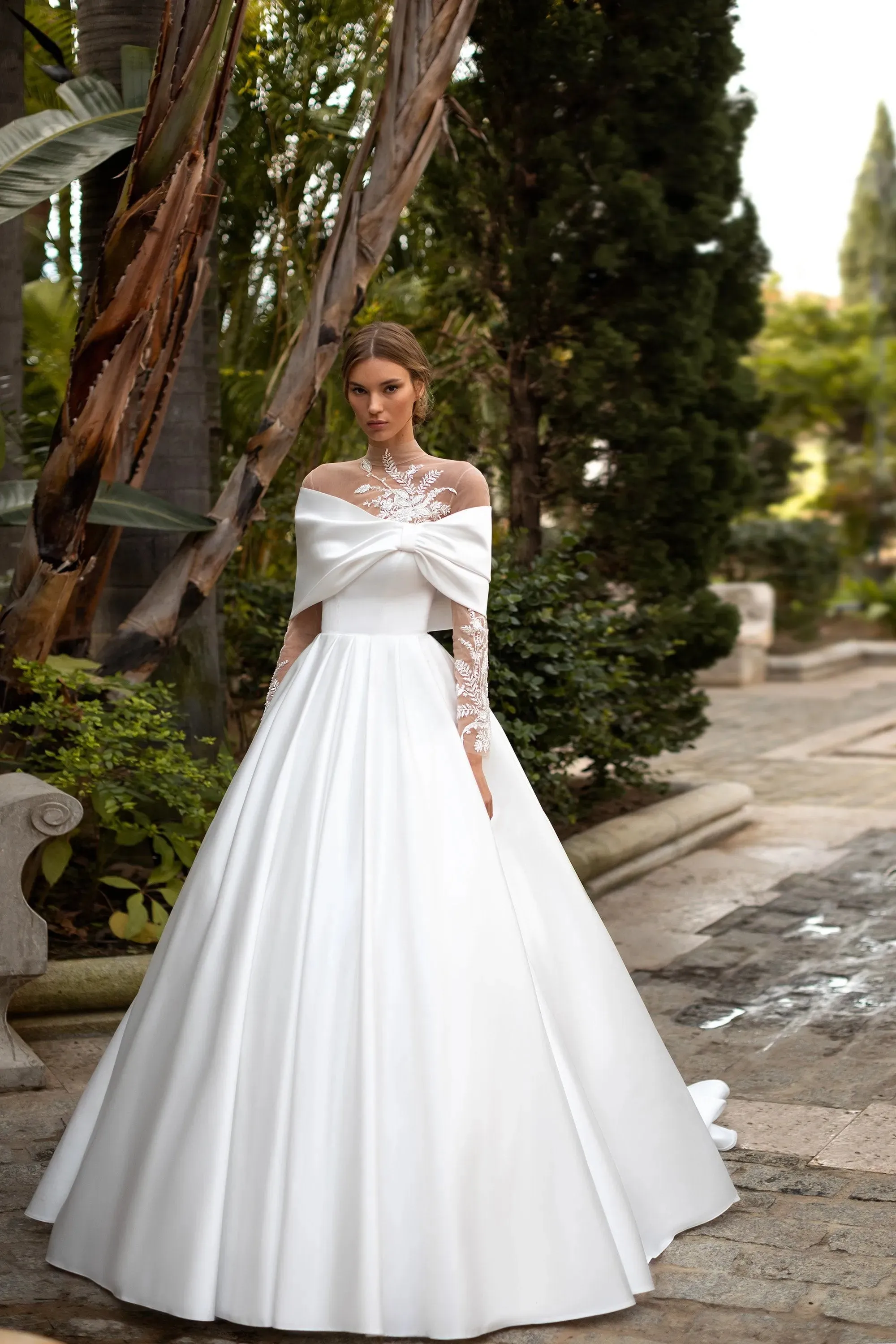 Elegant Satin A Line Wedding Dresses For Women Off The Shoulder Pleats Appliques Bride Gowns Sweep Train Vestidos De Novia