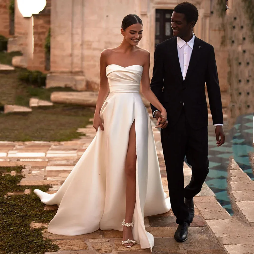 Elegant Satin Ivory Wedding Dresses 2025 Sweetheart High Split Beach Wedding Gowns Long Train Bride Dress Robe de Mariage