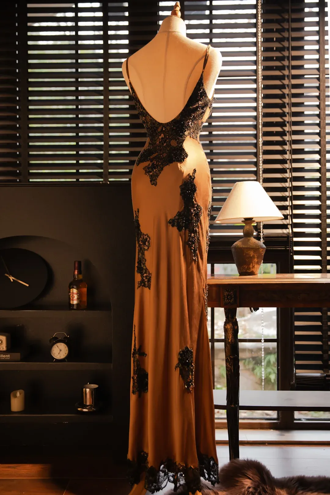 Elegant Spaghetti Straps Sheath Lace Beading Vintage Long Evening Party Dress, D943