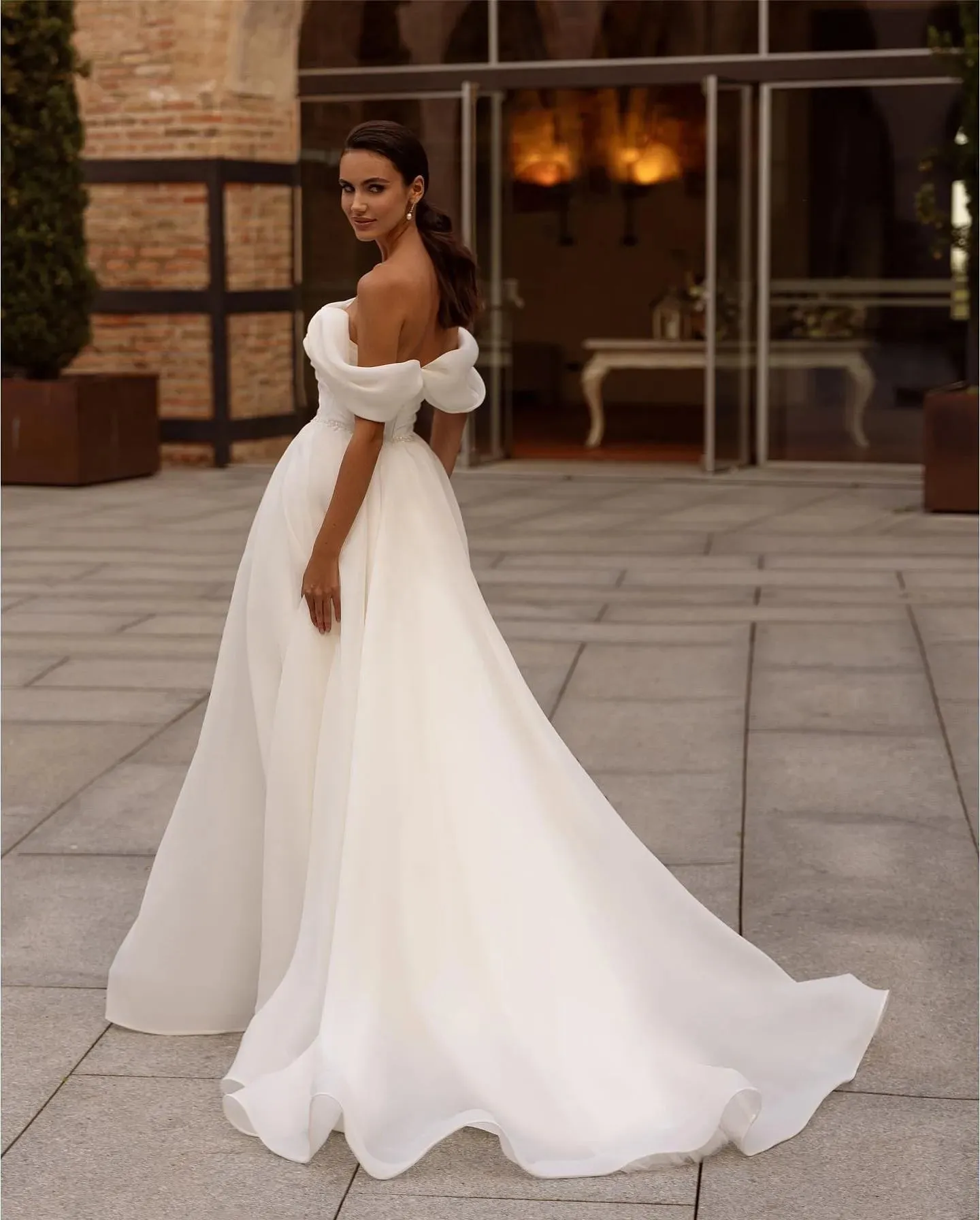 Elegant Wedding Dresses Off The Shoulder A-Line Pleated Women Bridal Gowns Princess Bride Dress Robe De Mariée Vestidos