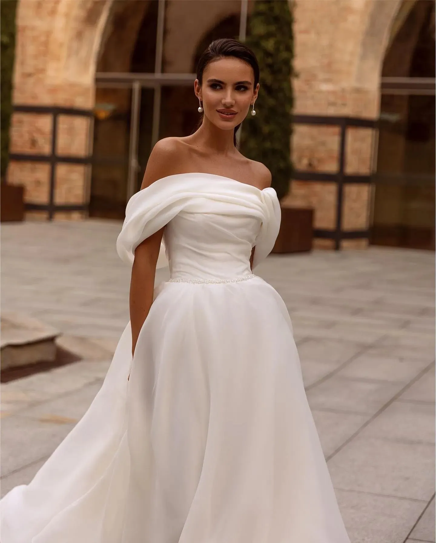 Elegant Wedding Dresses Off The Shoulder A-Line Pleated Women Bridal Gowns Princess Bride Dress Robe De Mariée Vestidos