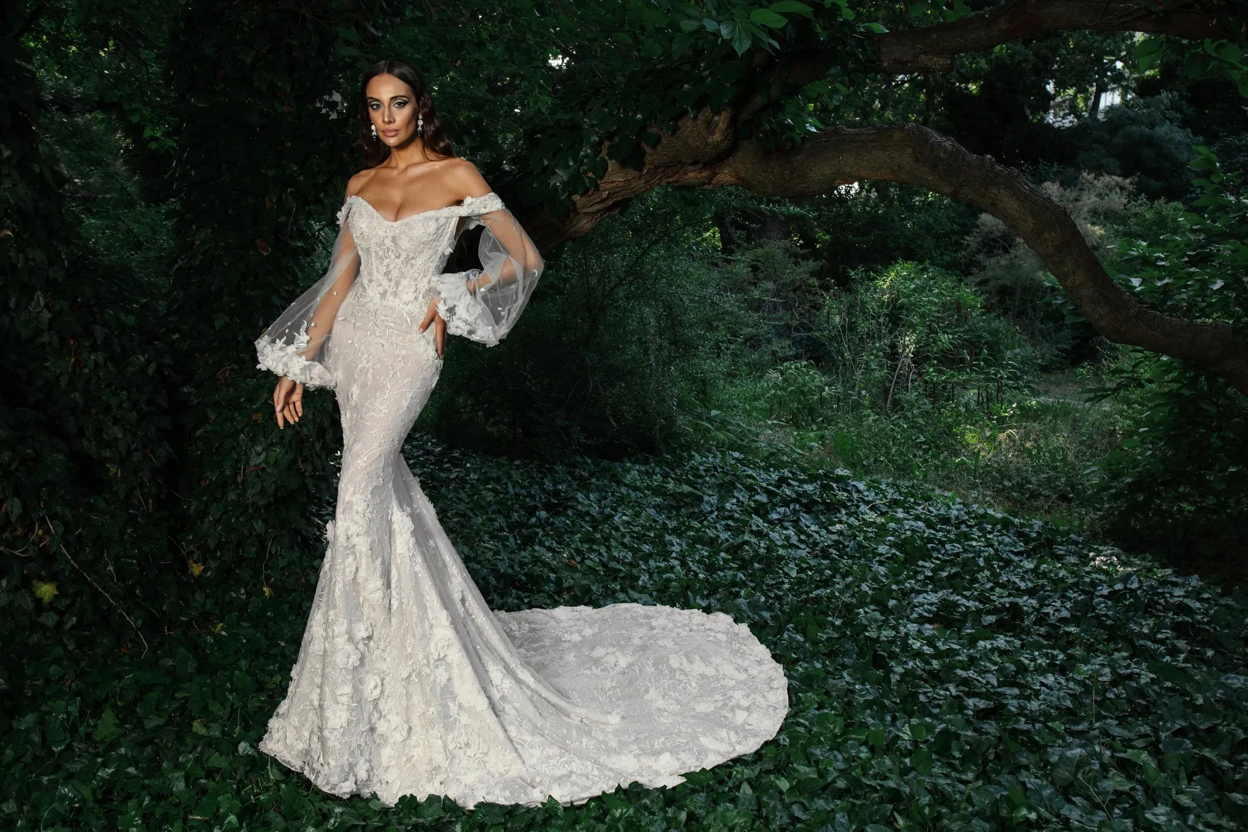 Exquisite Wedding Dresses For Women Graceful Bridal Gowns Lace Appliques Long Puff Sleeves V-Neck Pretty Vestidos De Novia