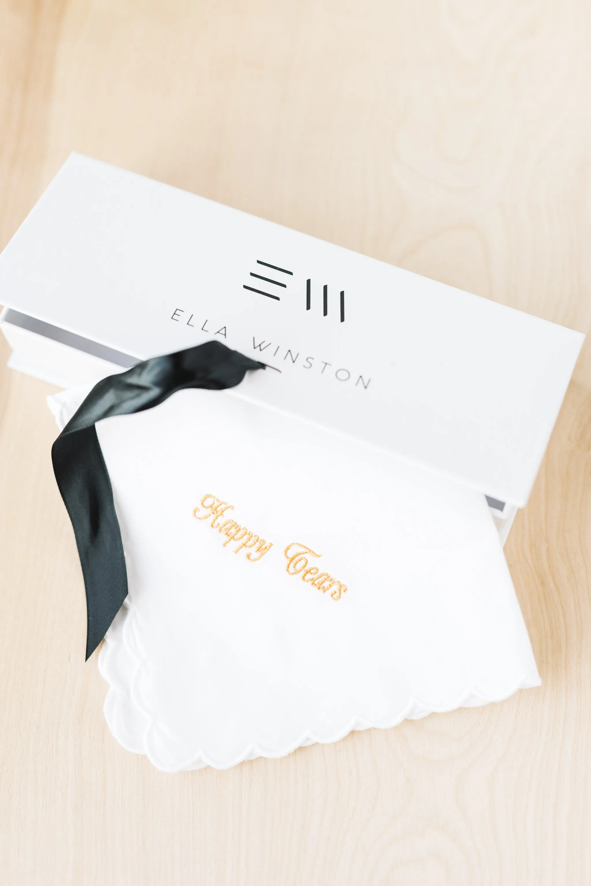 Fan Lace Embroidered Bridal Handkerchief