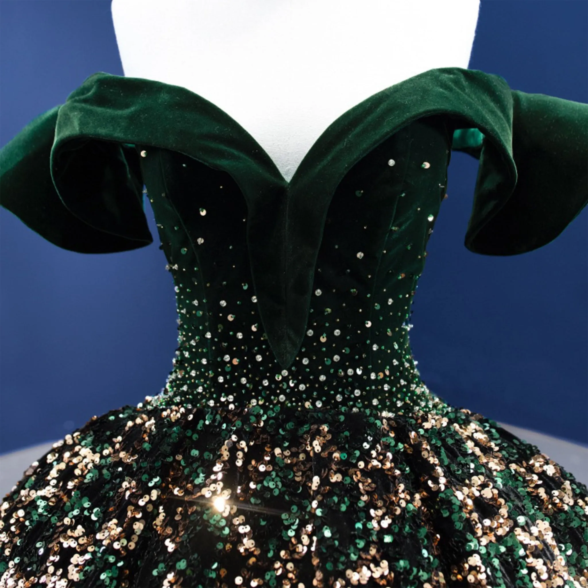 Fashion Off The Shoulder Ball Gown Sparky Sequins Quinceanera Dresses