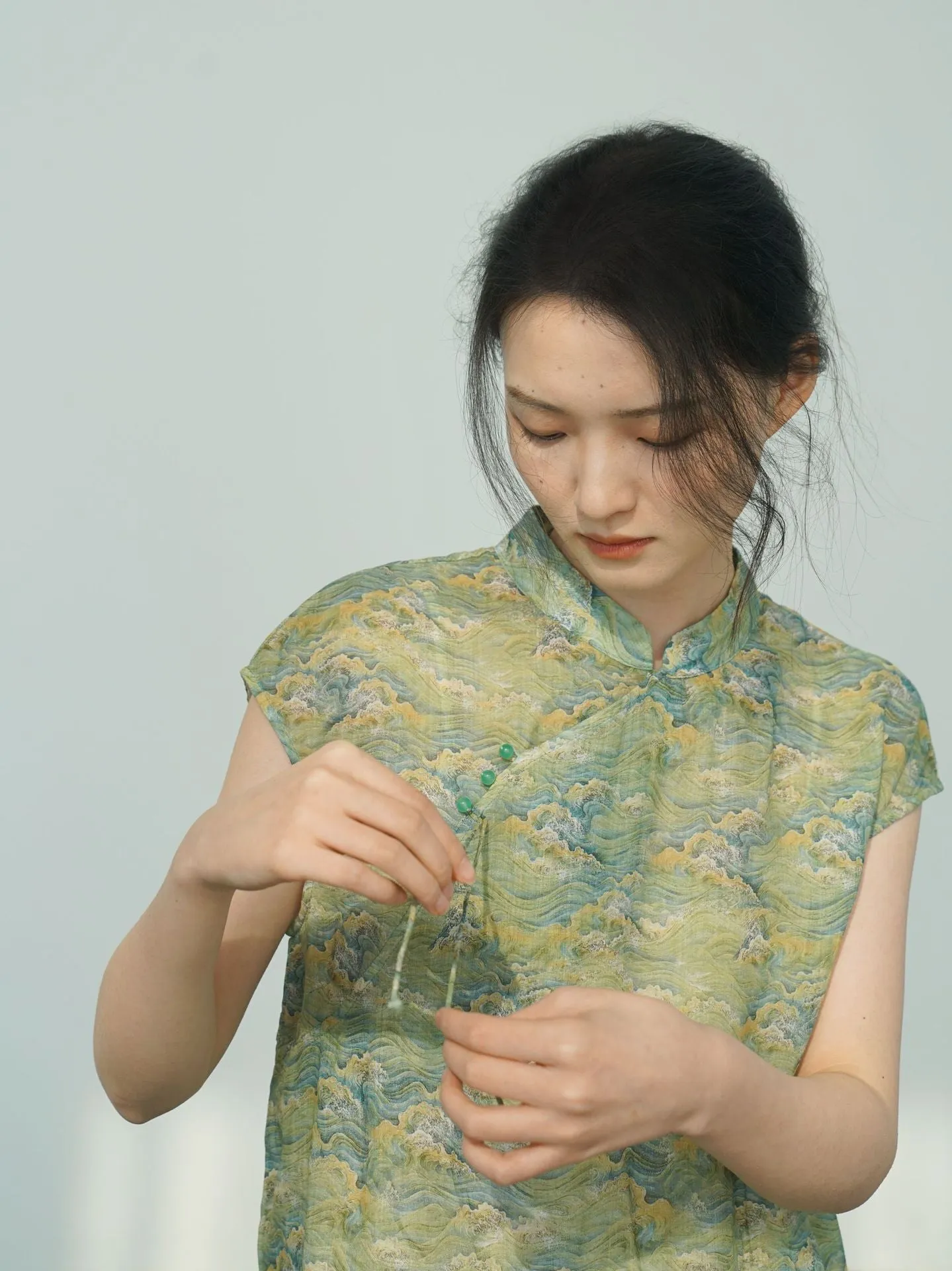 Green Mountain Cheongsam Dress