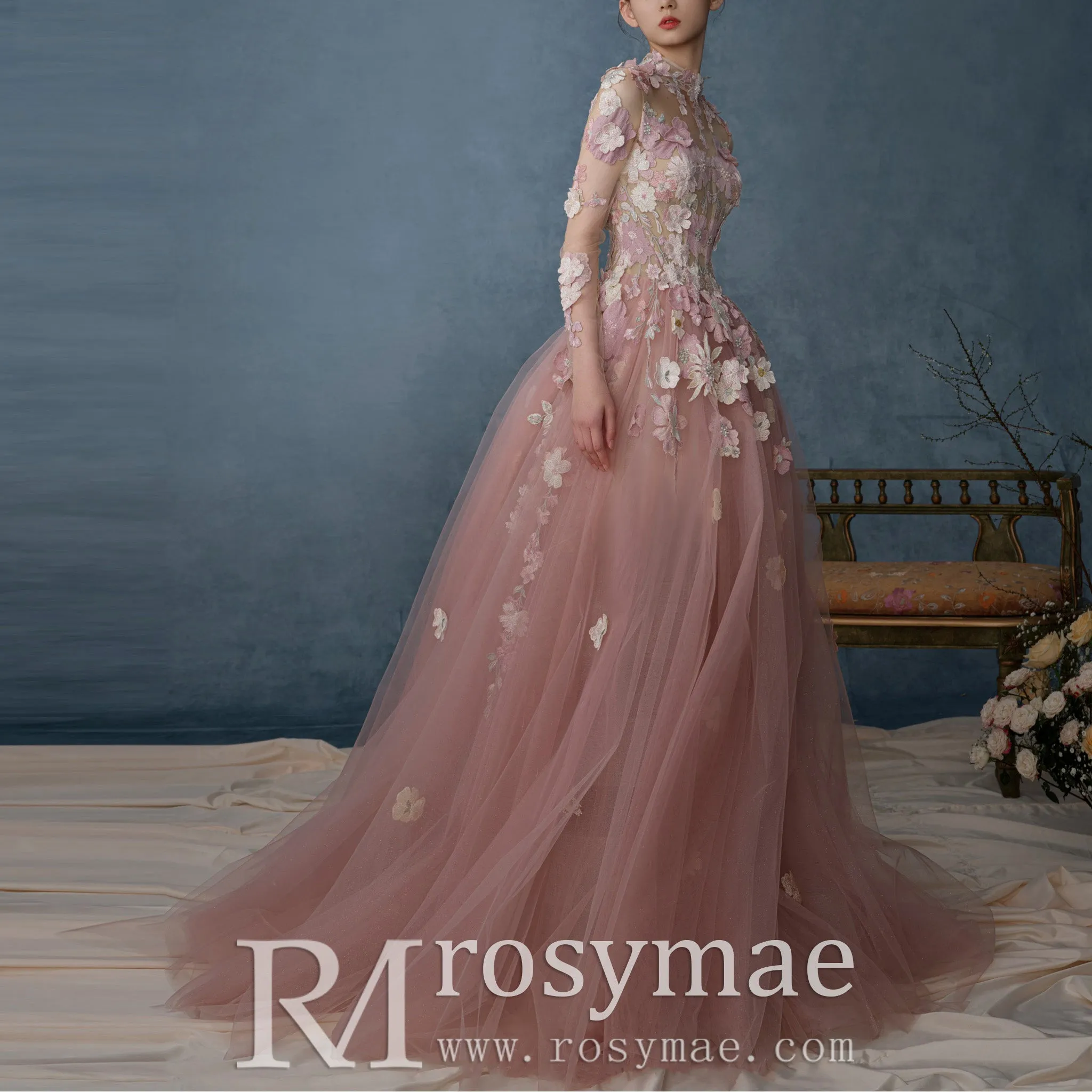 High O neck Long Sleeve Women's Formal Dresses & Evening Gowns