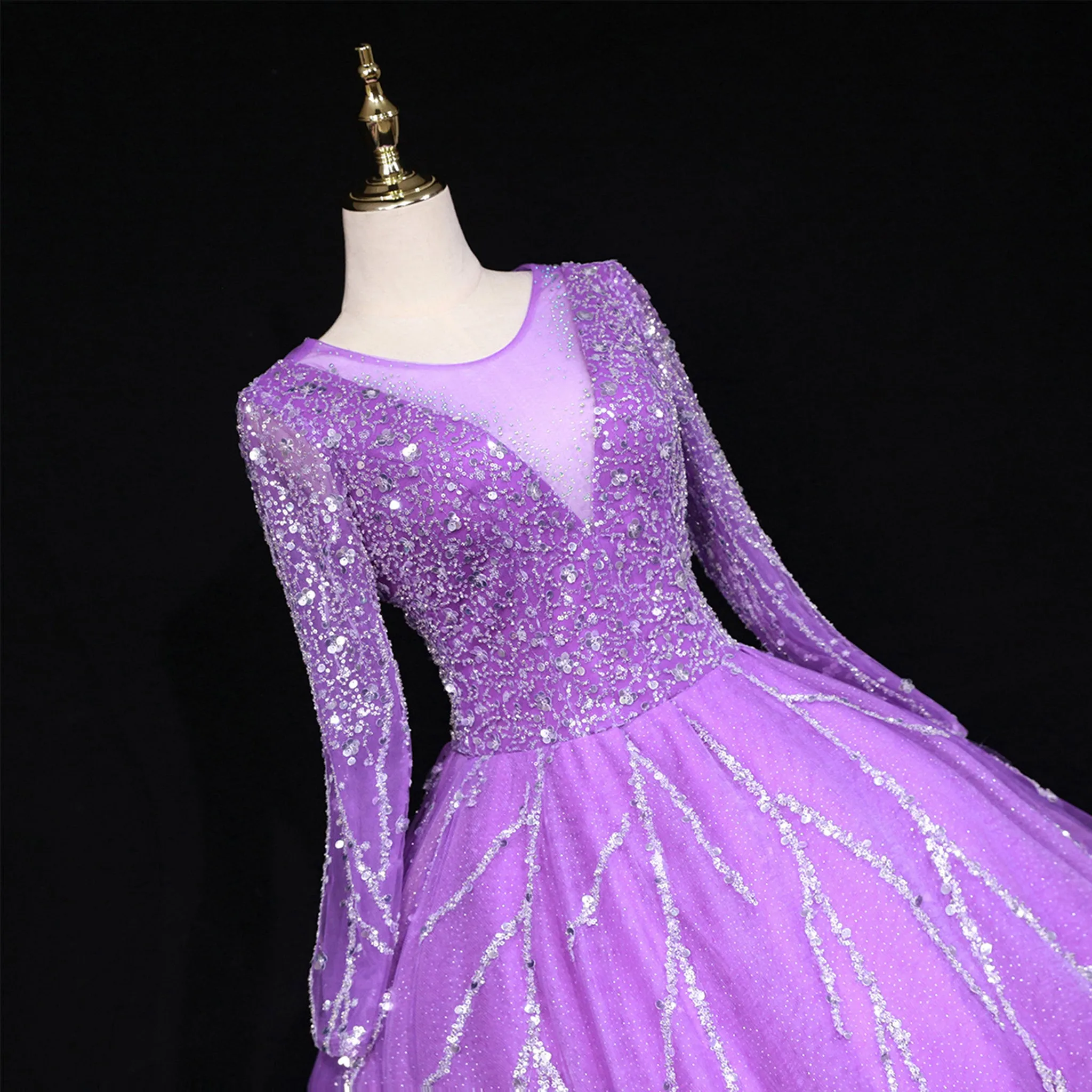 Long Sleeves O-Neck Beads Ball Gown Purple Prom Dress