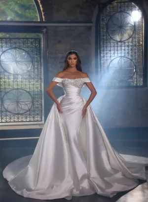 Luxury Mermaid Wedding Dresses Sparkle Beading O Neck Pleat Satin Ball Gowns Detachable Train Formal Bride Beach Party
