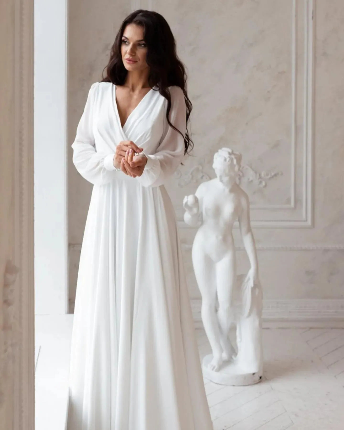 Luxury Store Chiffon Wedding Dresses White Dresses Womens A-Line vestidos boda playa Elopment Full Sleeves Vestido De Novia