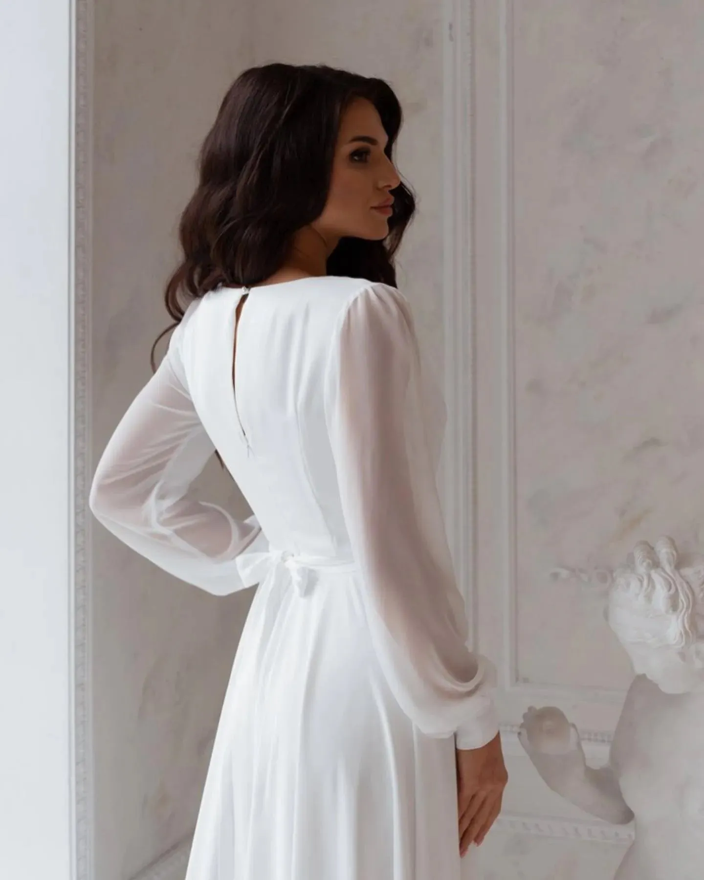 Luxury Store Chiffon Wedding Dresses White Dresses Womens A-Line vestidos boda playa Elopment Full Sleeves Vestido De Novia