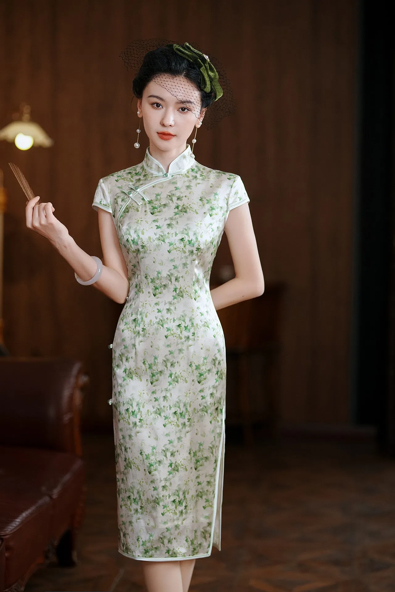 Modern Chinese dress, Evening Dress, Silk qipao, Floral print, Spring dress, mandarin collar