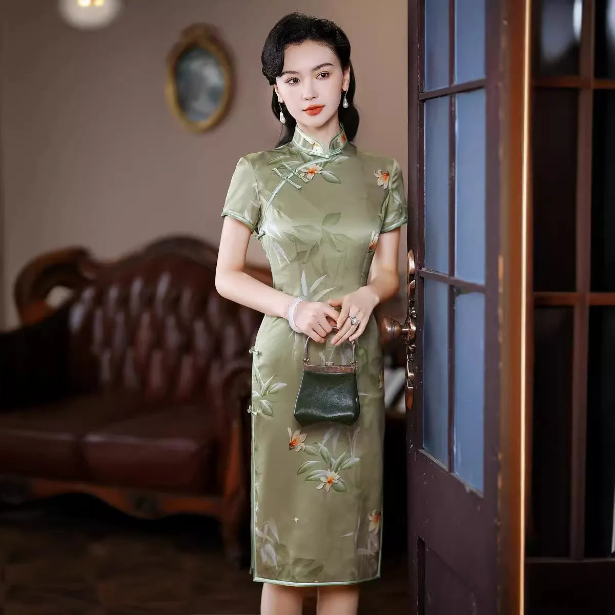 Modern Chinese dress, Evening Dress, Silk qipao,  green floral print, Spring dress