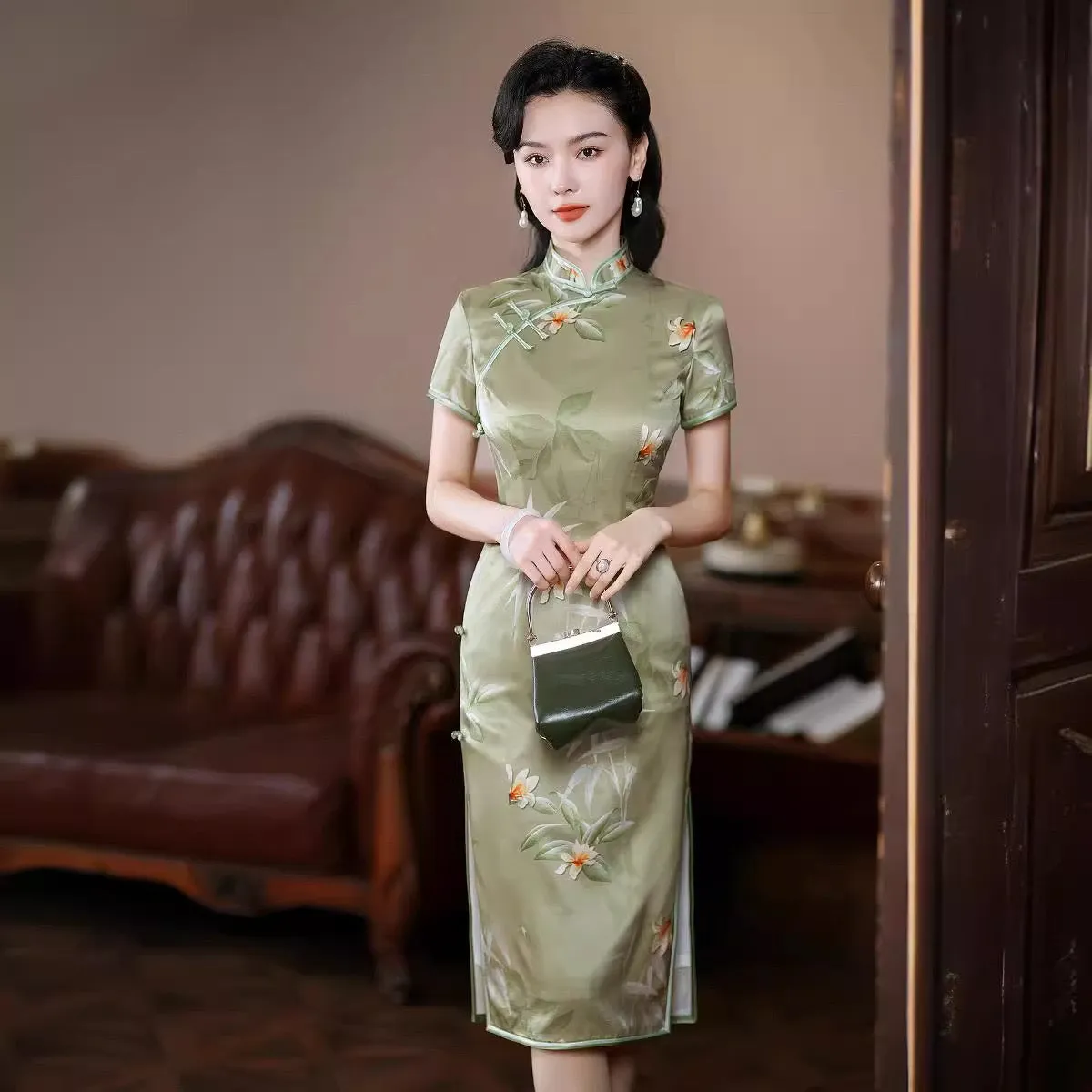 Modern Chinese dress, Evening Dress, Silk qipao,  green floral print, Spring dress