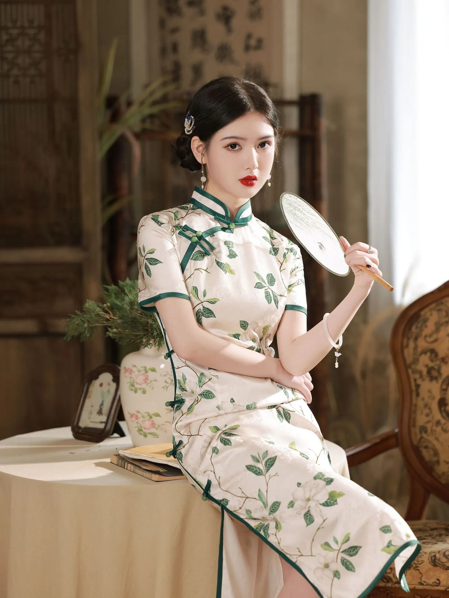 Modern Chinese qipao, Chinese Cheongsam, Evening Dress, Ball Gowns, summer qipao, floral print, mandarin collar