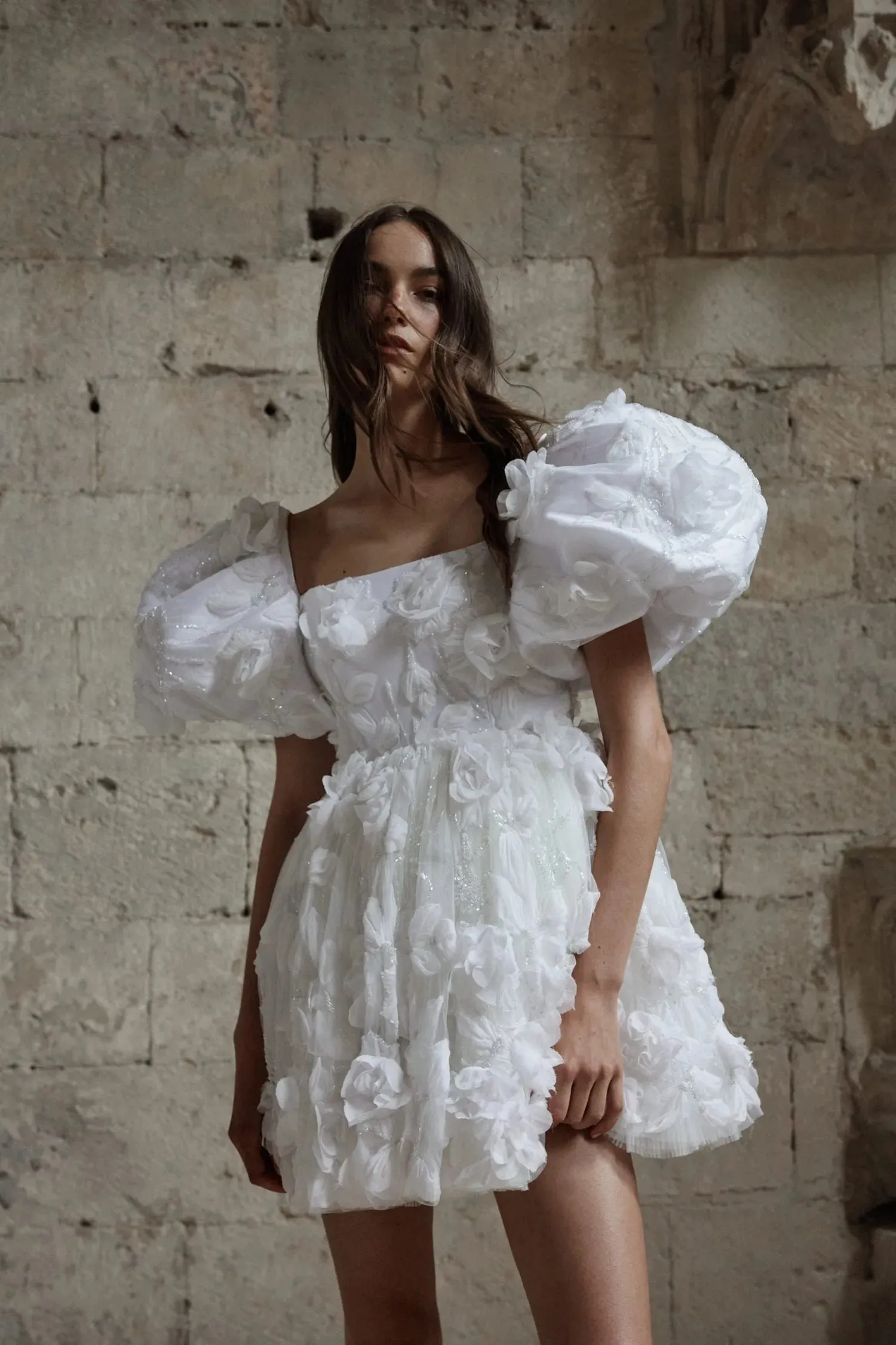 Modern Lace Appliques Short Princess Wedding Dresses Strapless Arabic Flower Bridal Bride Gowns Dress Robe de mariage