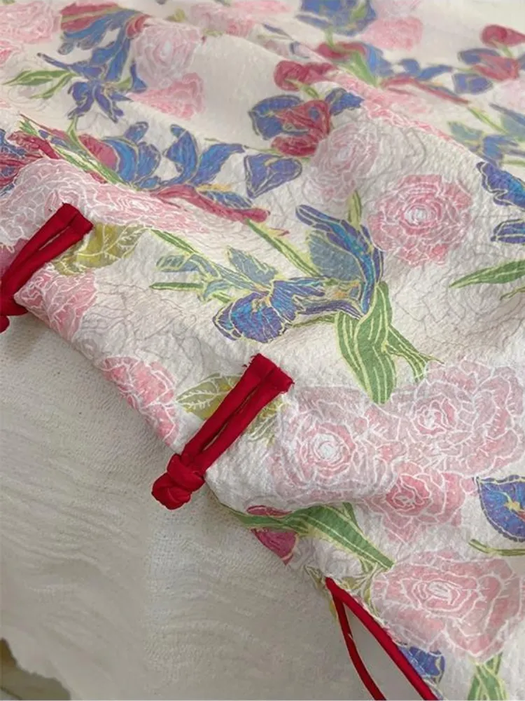Nainai 奶奶 Grandma's Vintage Inspired Floral Short Sleeve Qipao