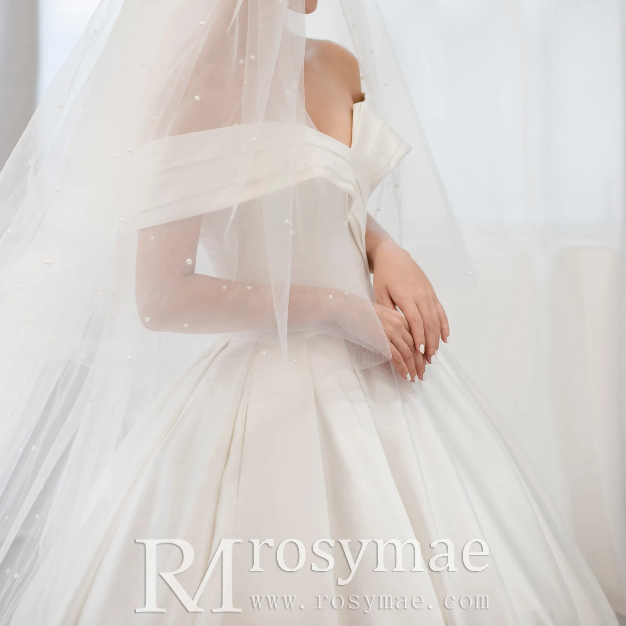 Off the Shoulder Ball Gown Simple Satin Wedding Dress