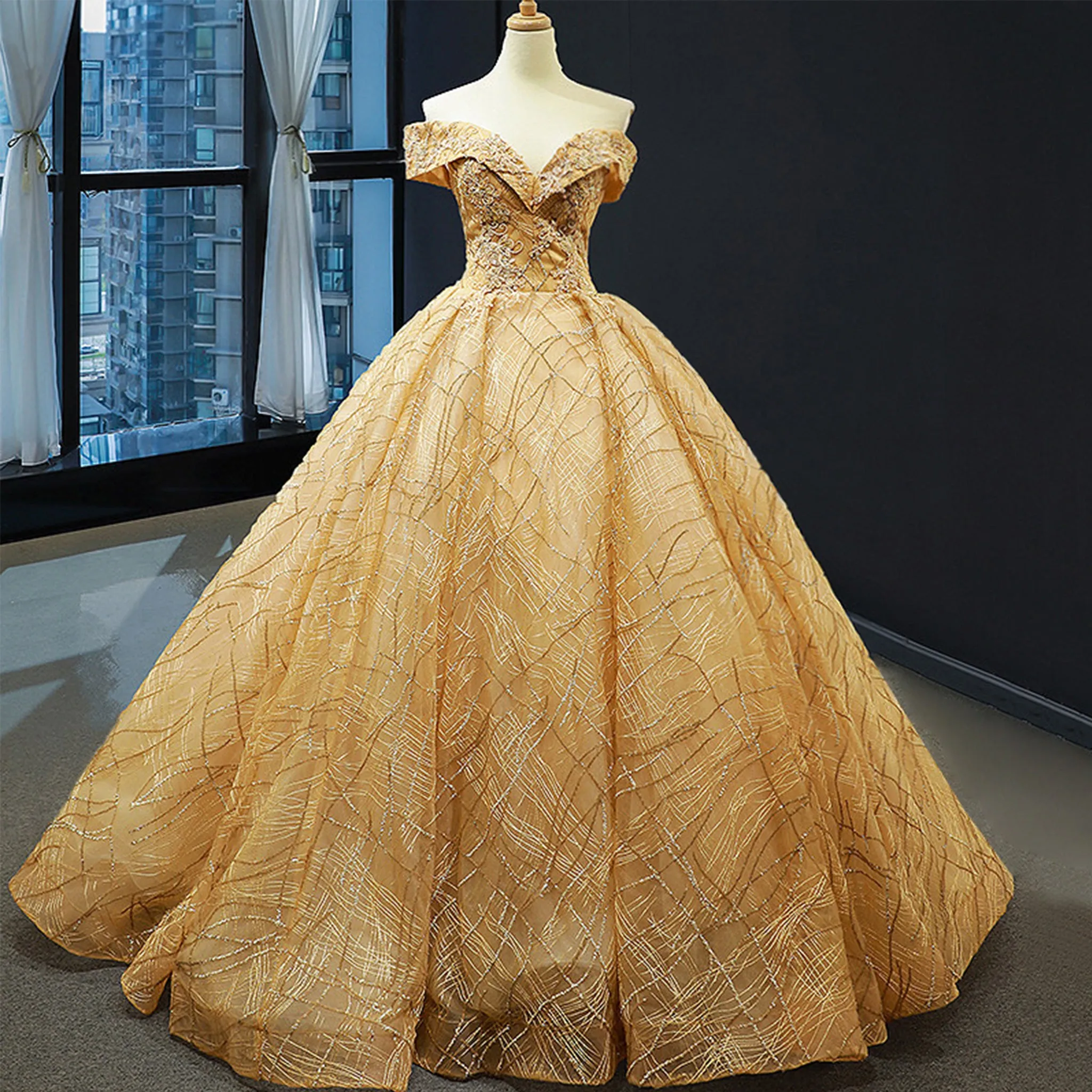 Off The Shoulder Sweetheart Ball Gown Sparky Quinceanera Prom Dresses