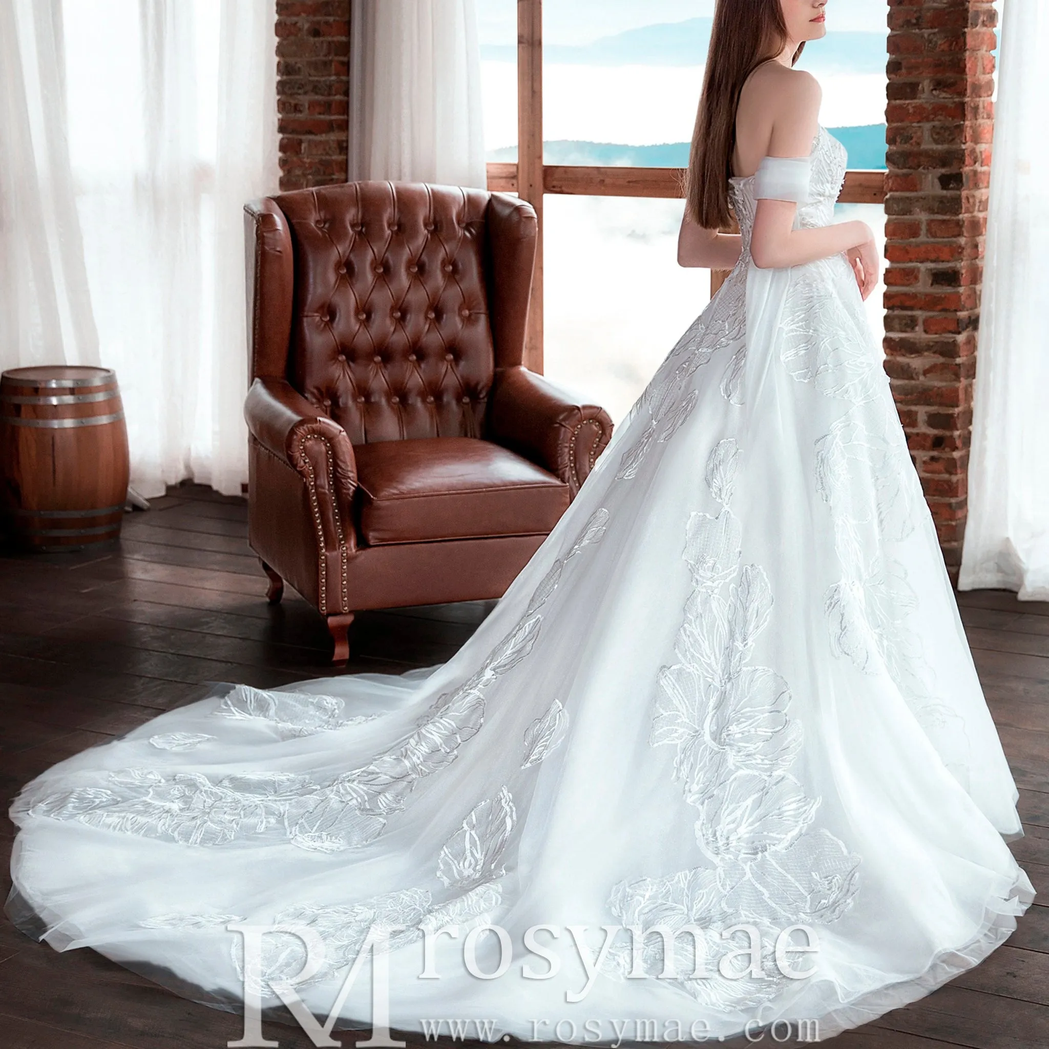 Princess Sweetheart Ball Gown Wedding Dress