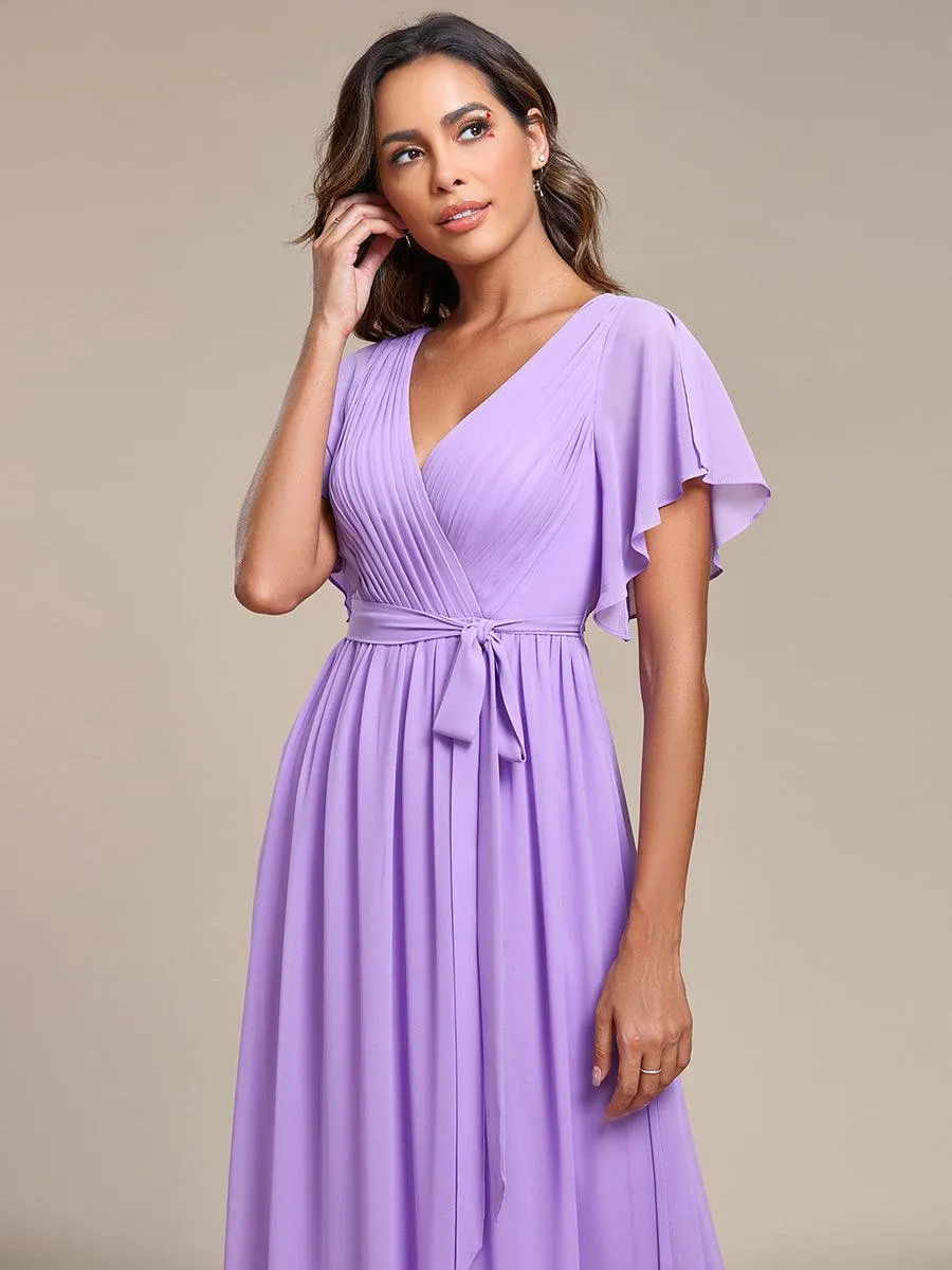 Robe mariage invitée en mousseline de soie à encolure en V et à manches flottantes