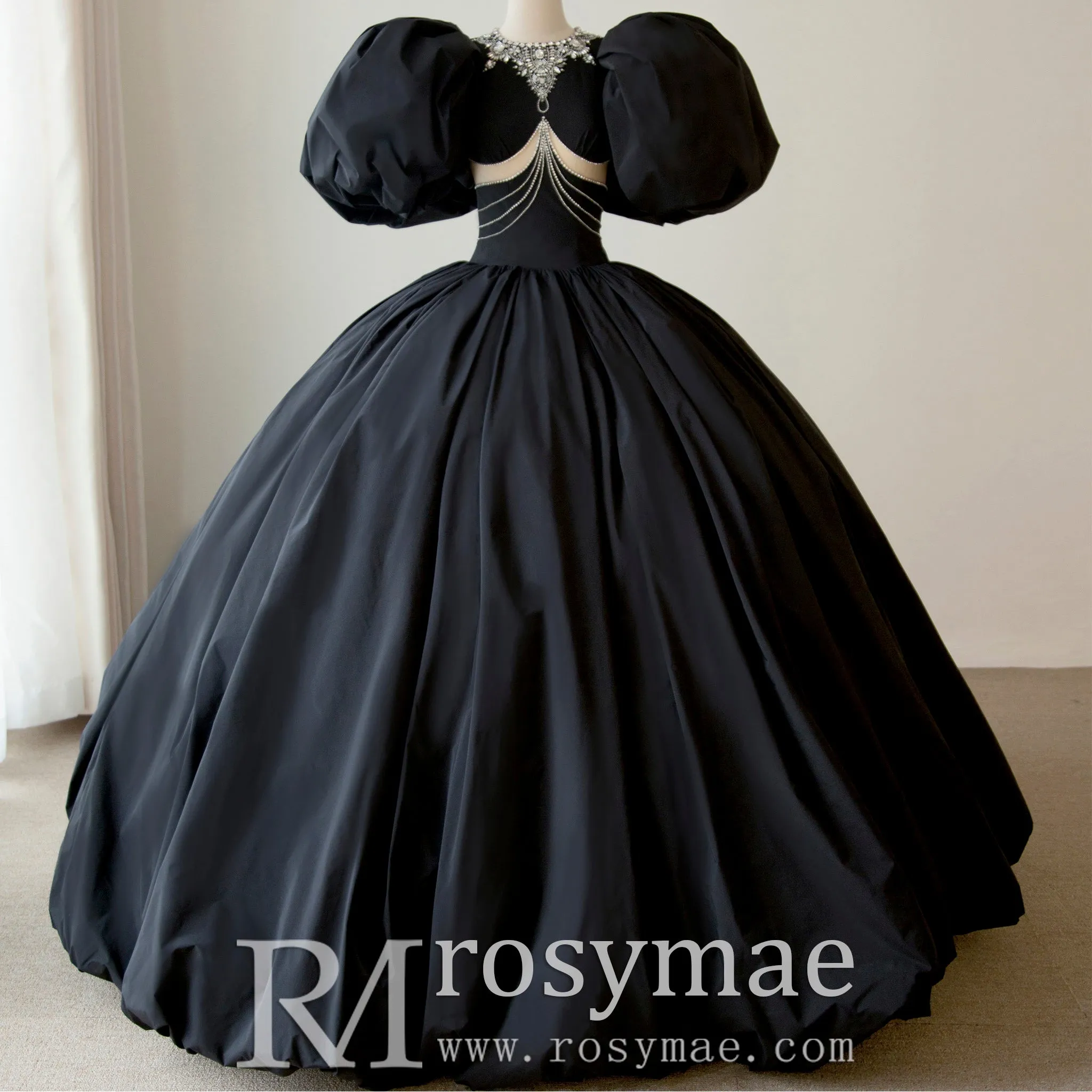 Sexy Ball Gown Black Wedding Dress with Short Puffy Sleeves