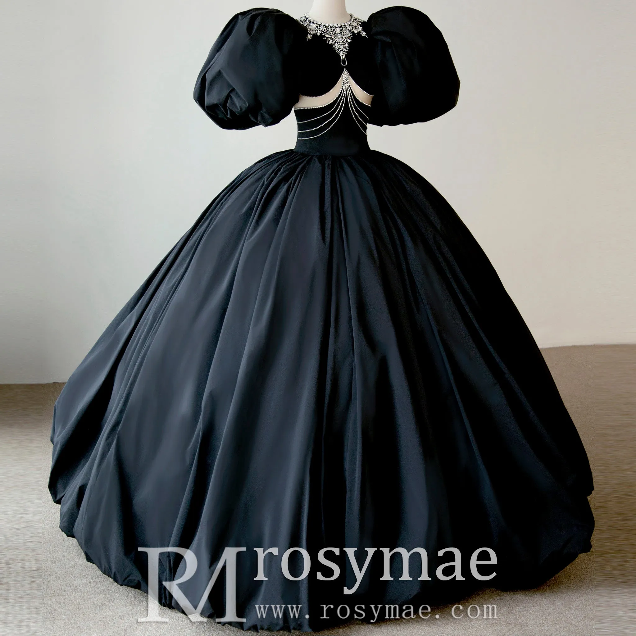 Sexy Ball Gown Black Wedding Dress with Short Puffy Sleeves