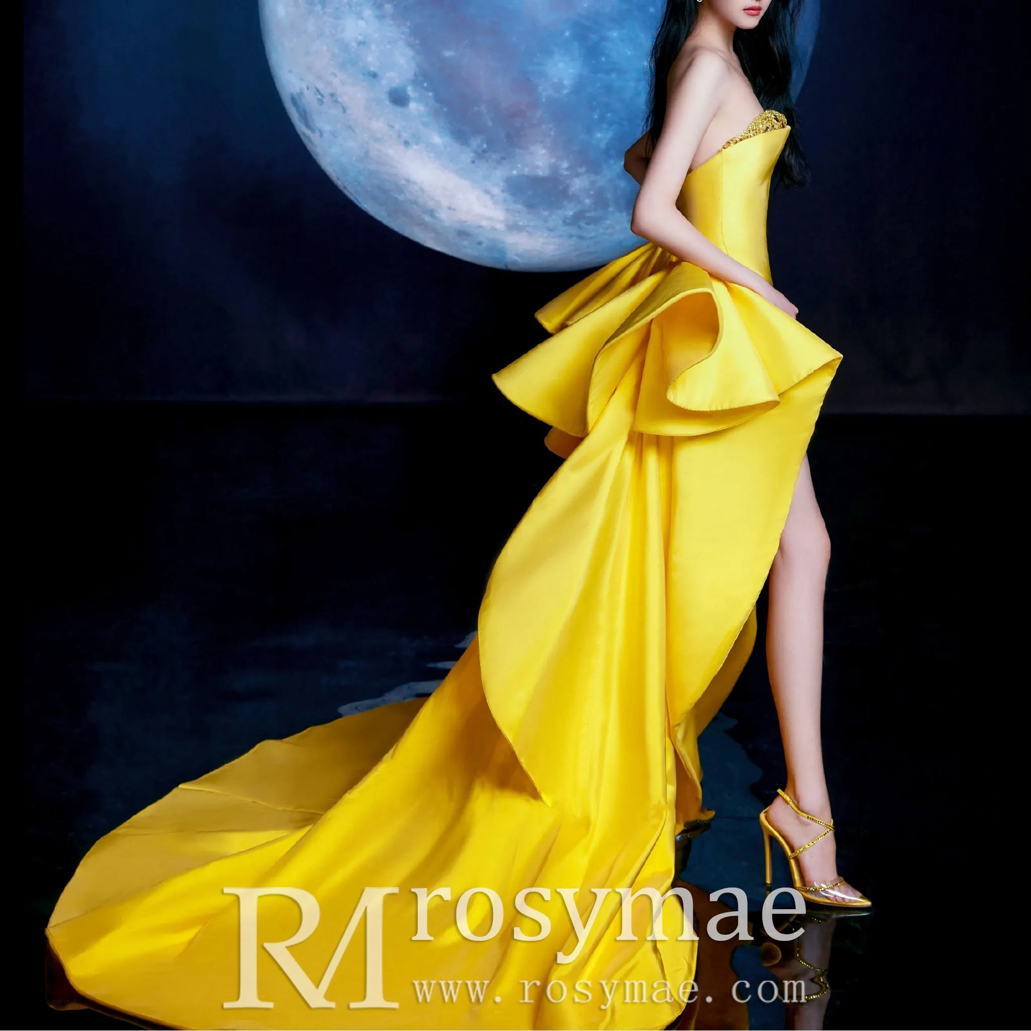 Sexy Short Gold Women's Formal Dresses & Evening Gowns