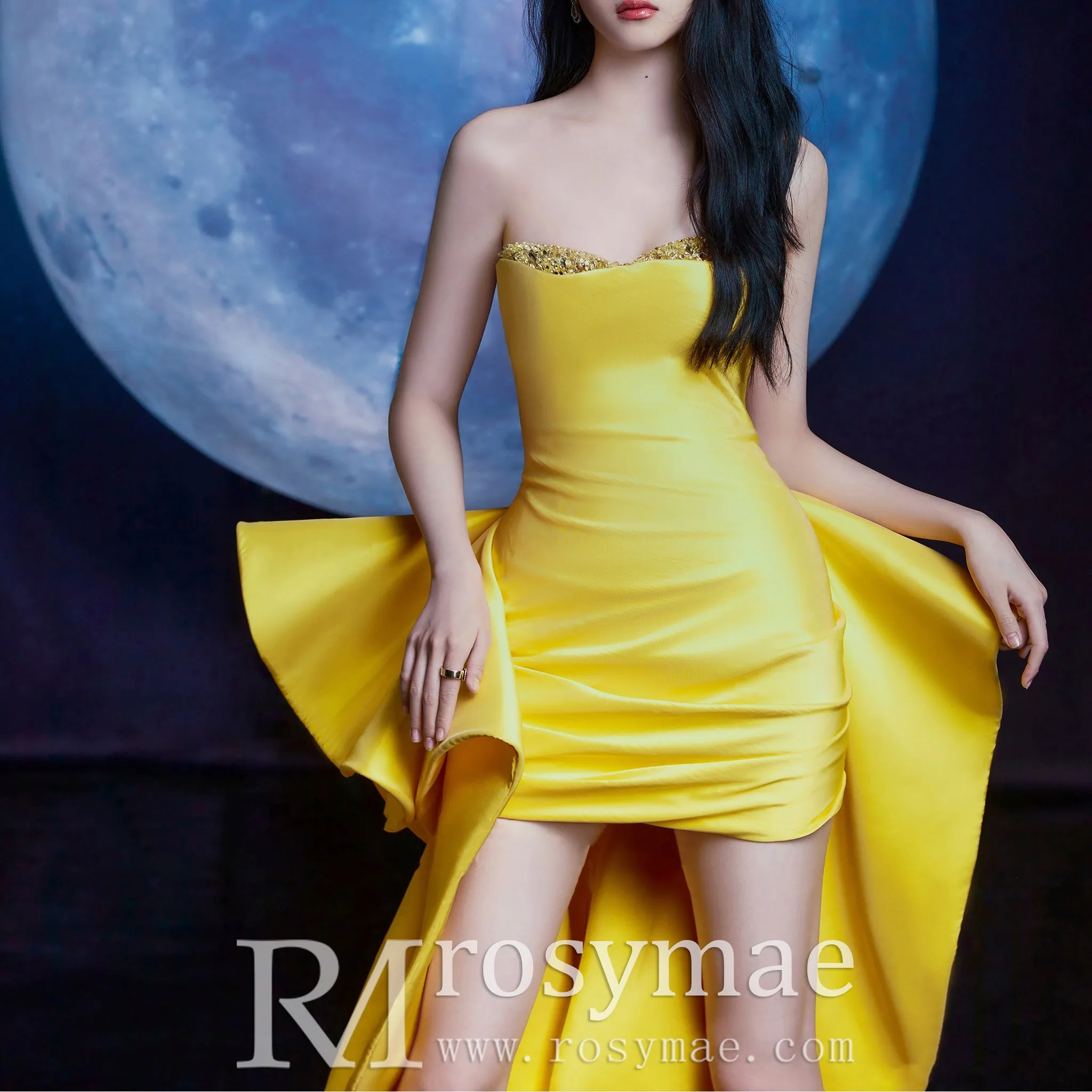Sexy Short Gold Women's Formal Dresses & Evening Gowns
