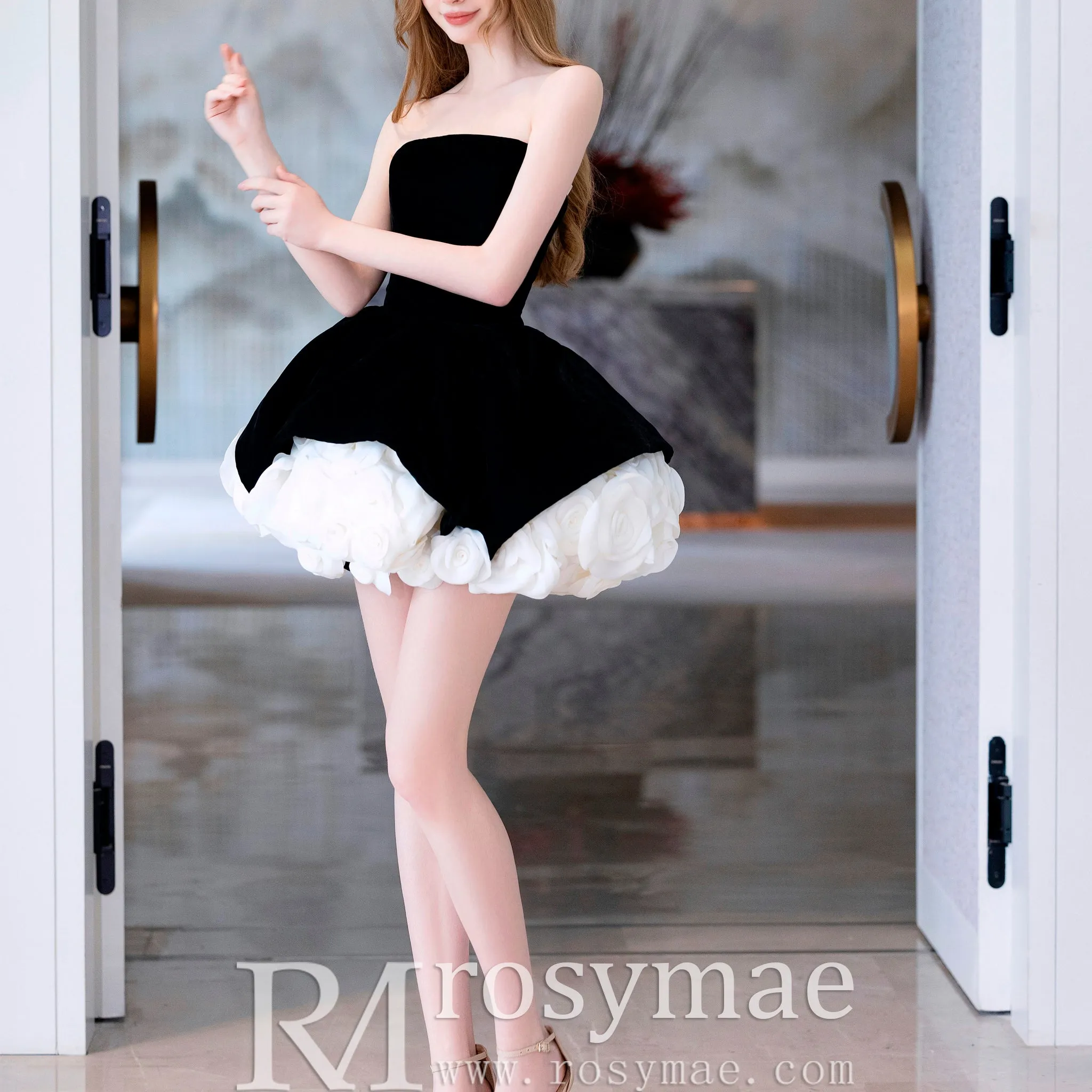 Short Little Velvet Wedding Dress with Handmae Rose Flower