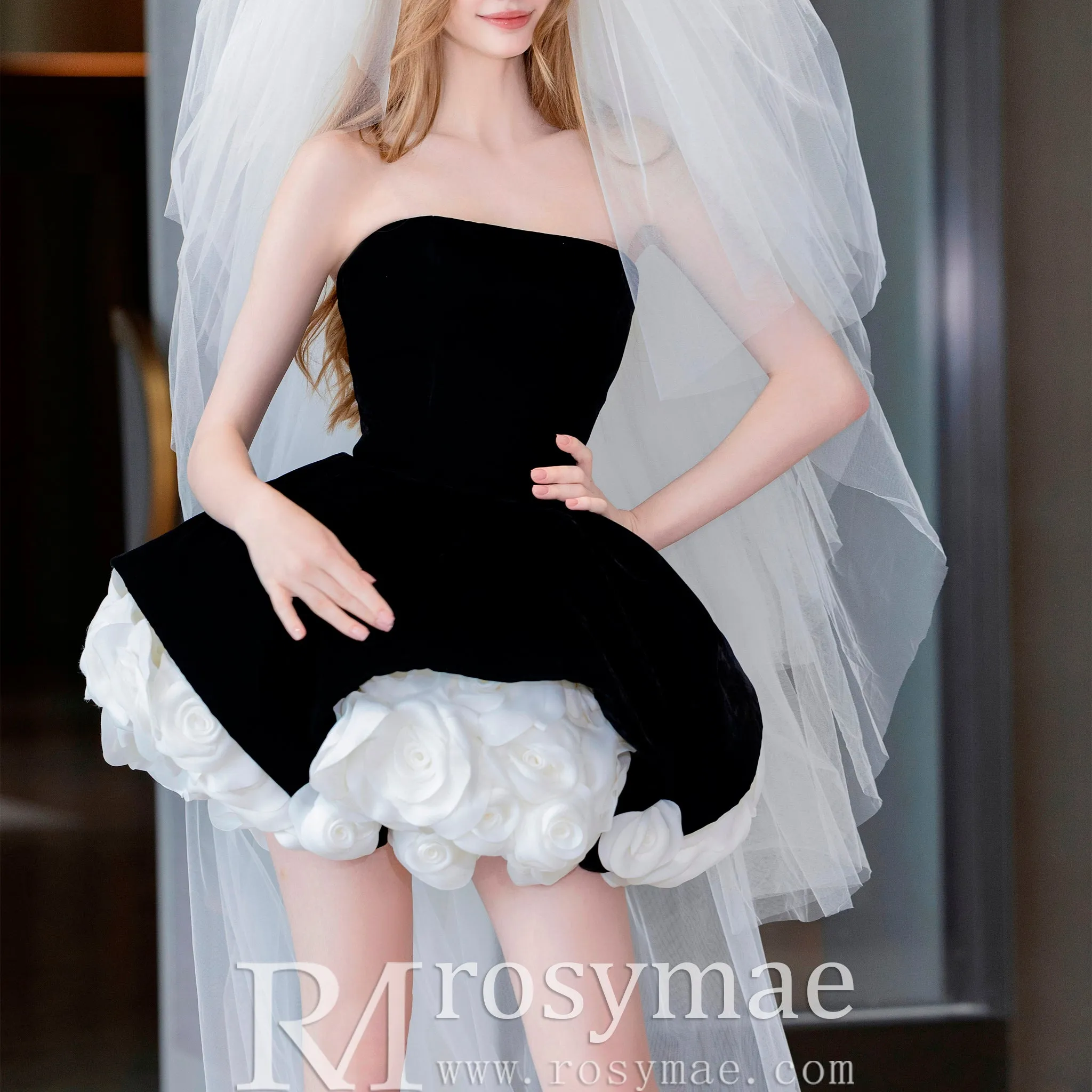 Short Little Velvet Wedding Dress with Handmae Rose Flower