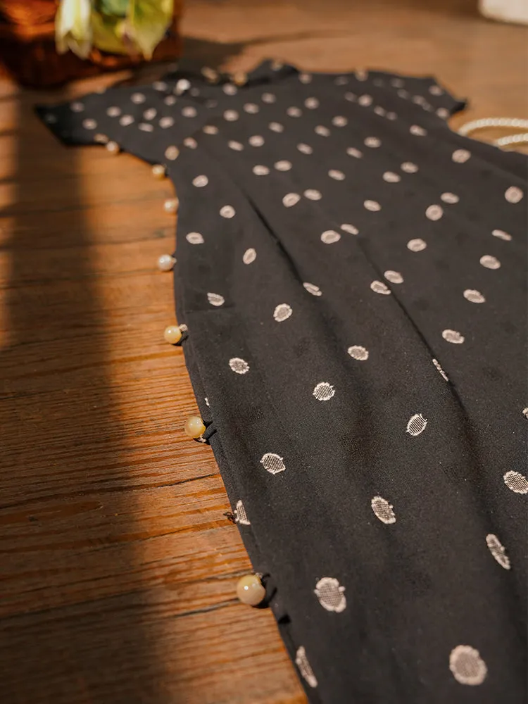 Shujing Qiu 水晶球 Crystall Ball Republic of China Polka Dot Pure Cotton Short Sleeve Qipao