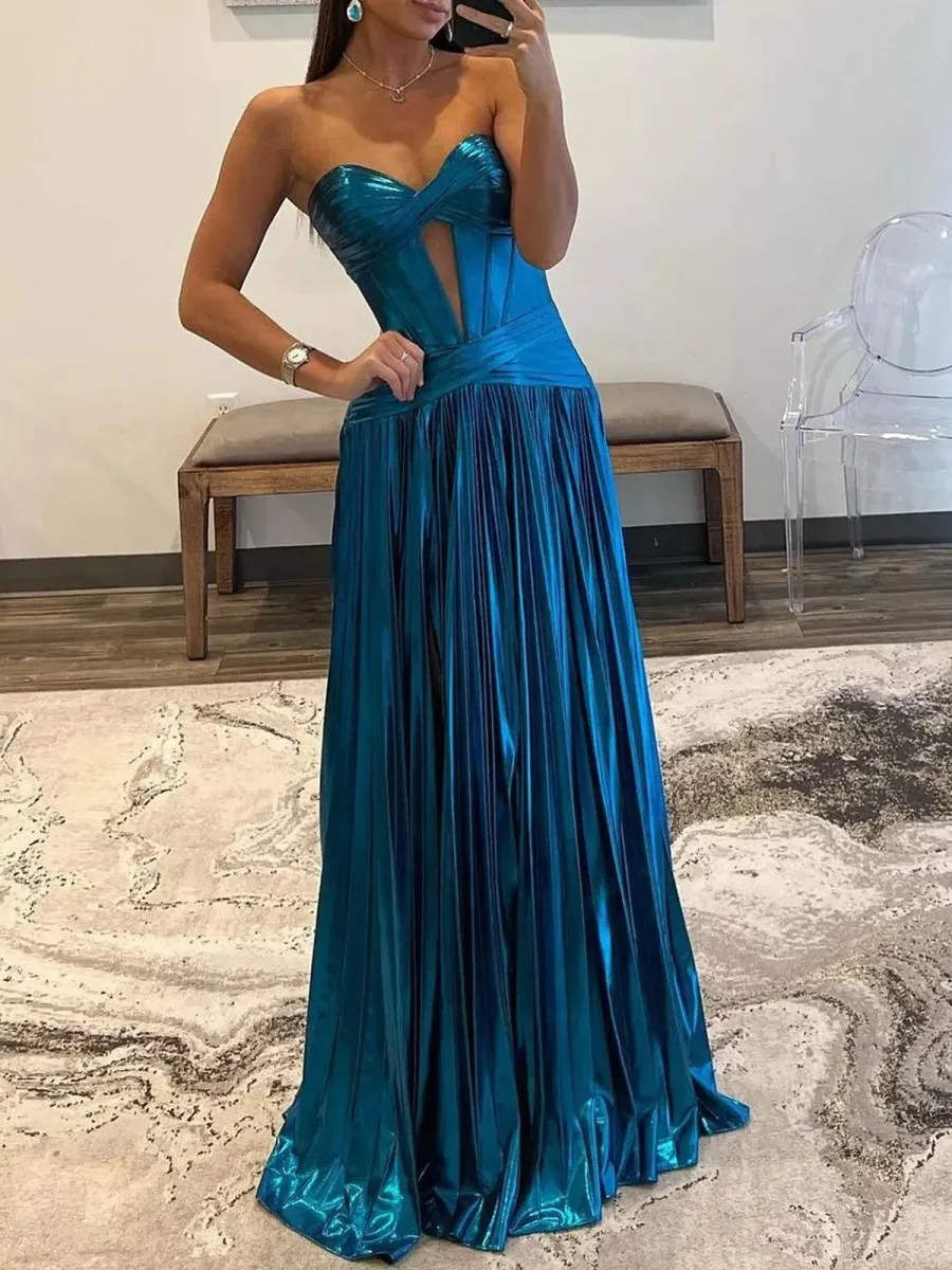 Sileas | Sweetheart Metallic Pleated Long Formal Dress With Slit