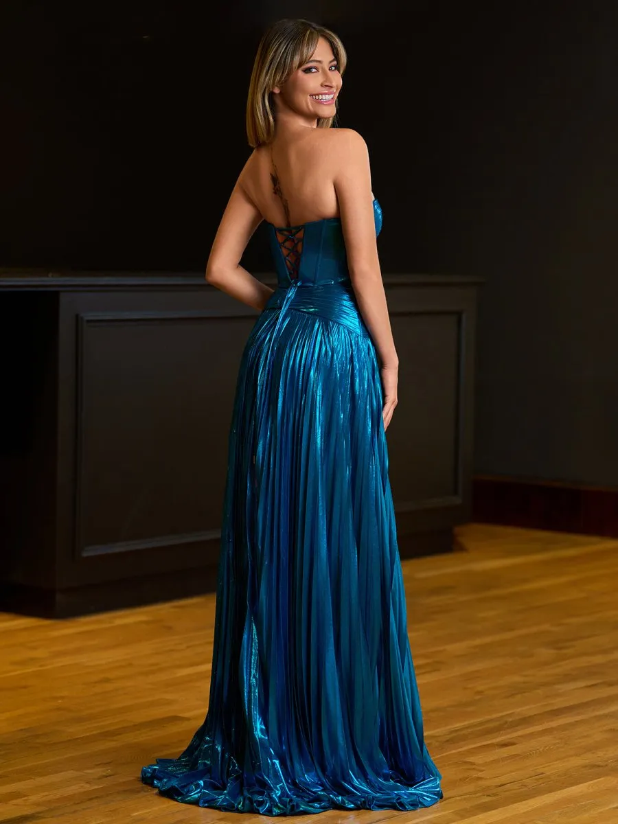 Sileas | Sweetheart Metallic Pleated Long Formal Dress With Slit