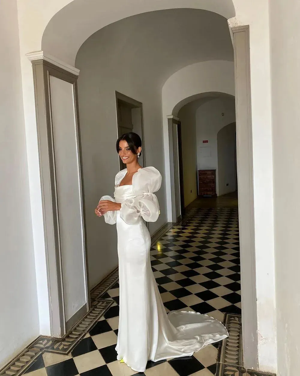Simple Mermaid Wedding Dresses Halter Boho Wedding Bride Gown Sexy Backless Soft Satin Bridal Dress Robe De Mariee