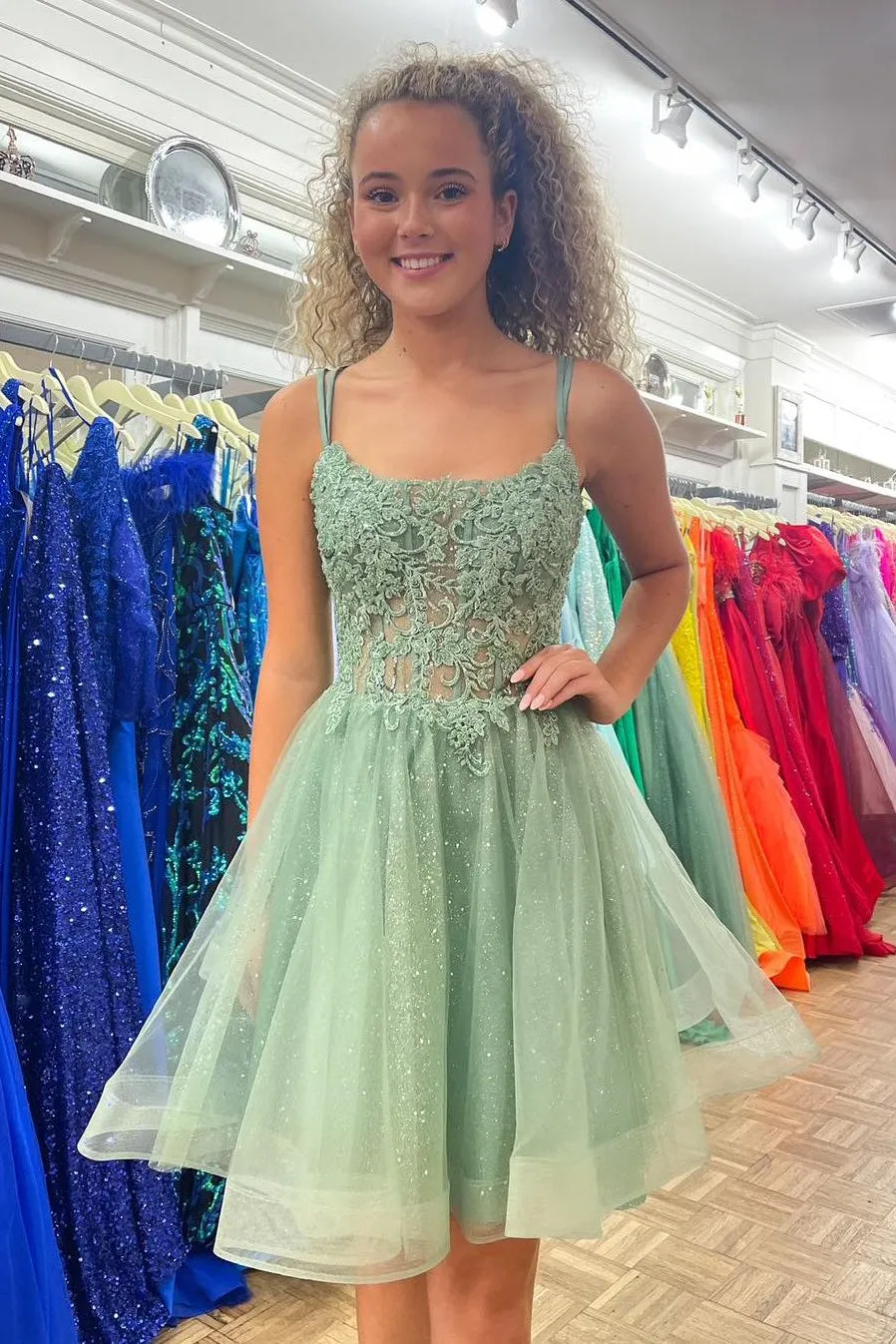 Straps Sage Green Appliques Tulle Short Party Dress