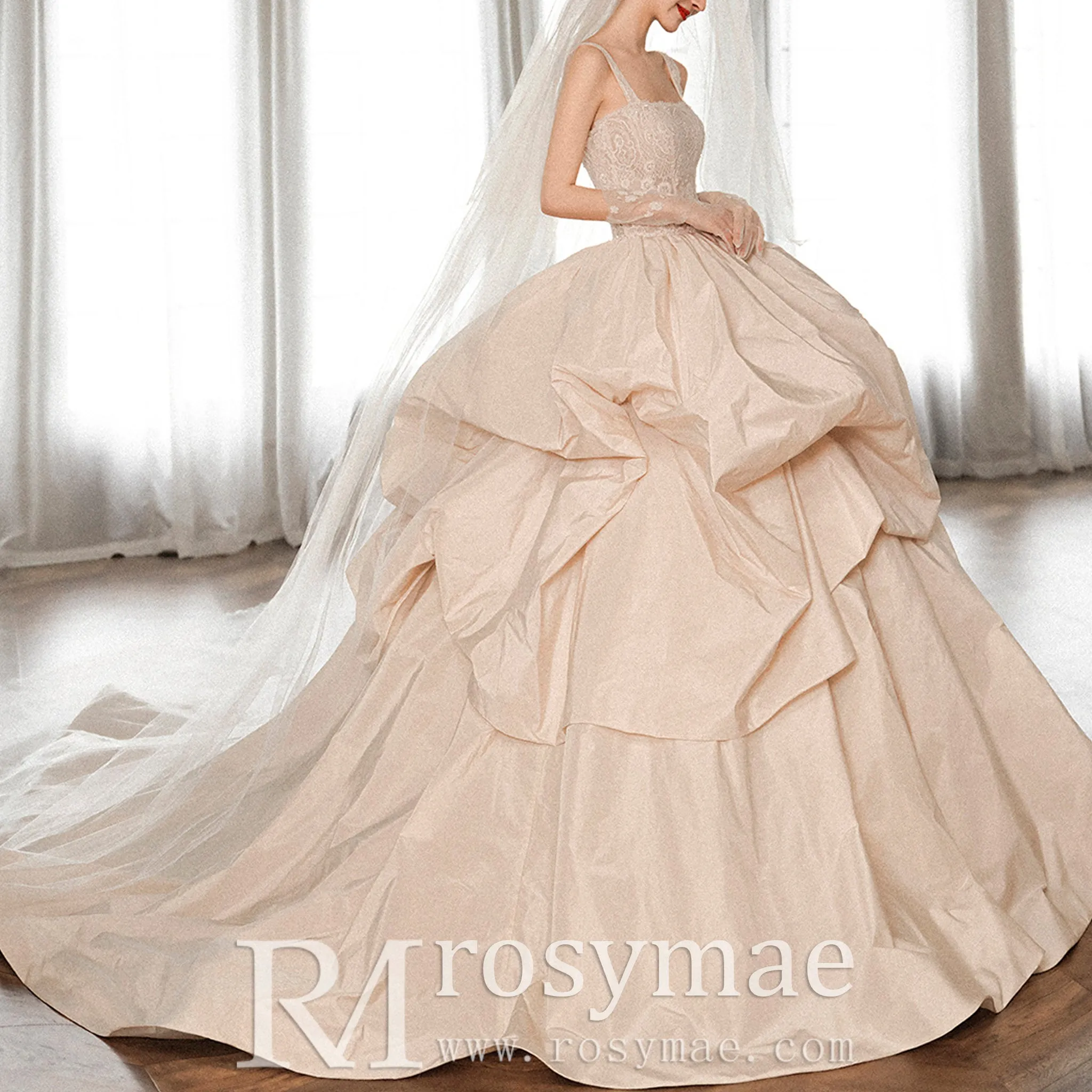 Taffeta Ruffle Skirt Ball Gown Wedding Dress with Square Neckline