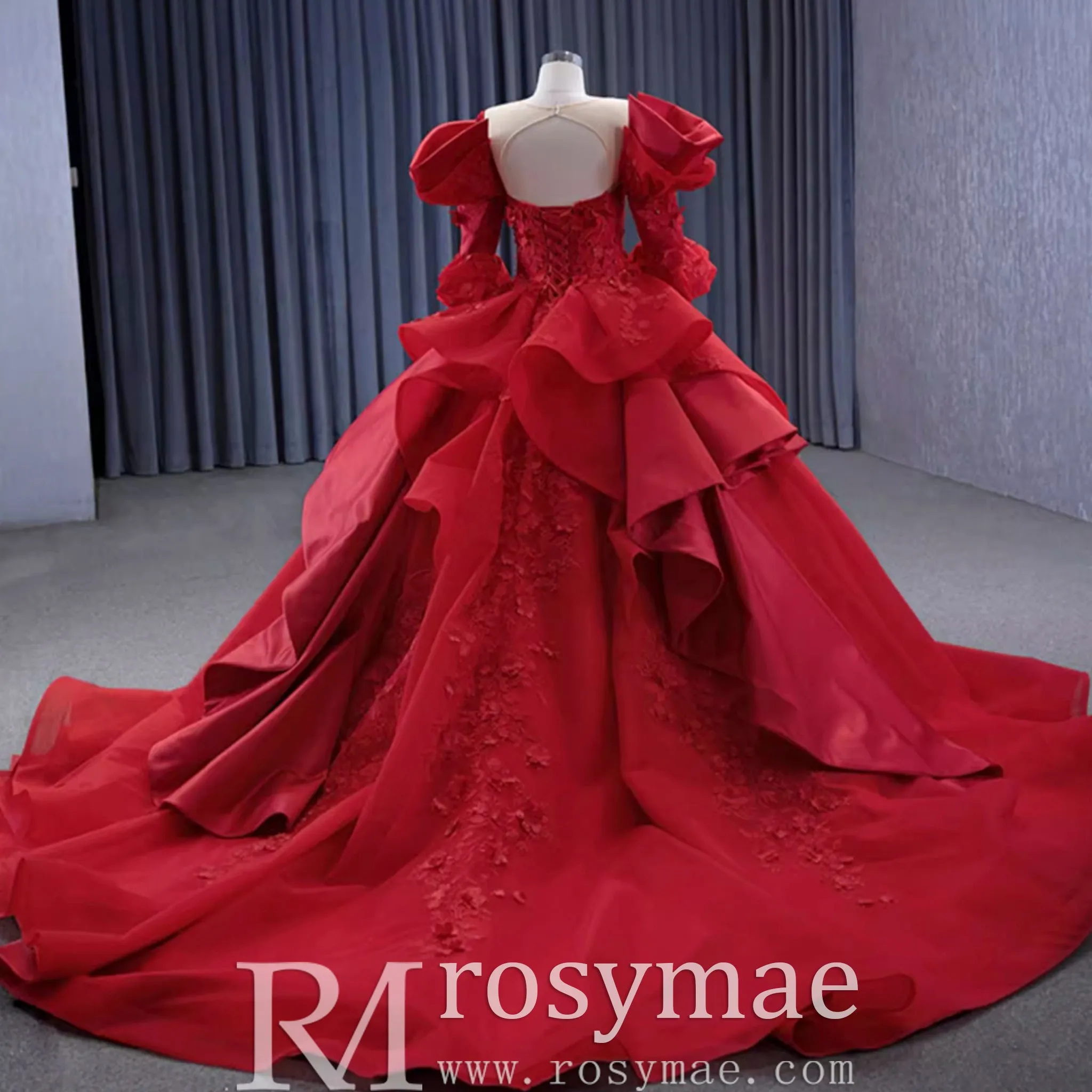 Vintage High-end Ruffles Wedding Dress Puffy 3/4 Sleeve Quinceanera Gown