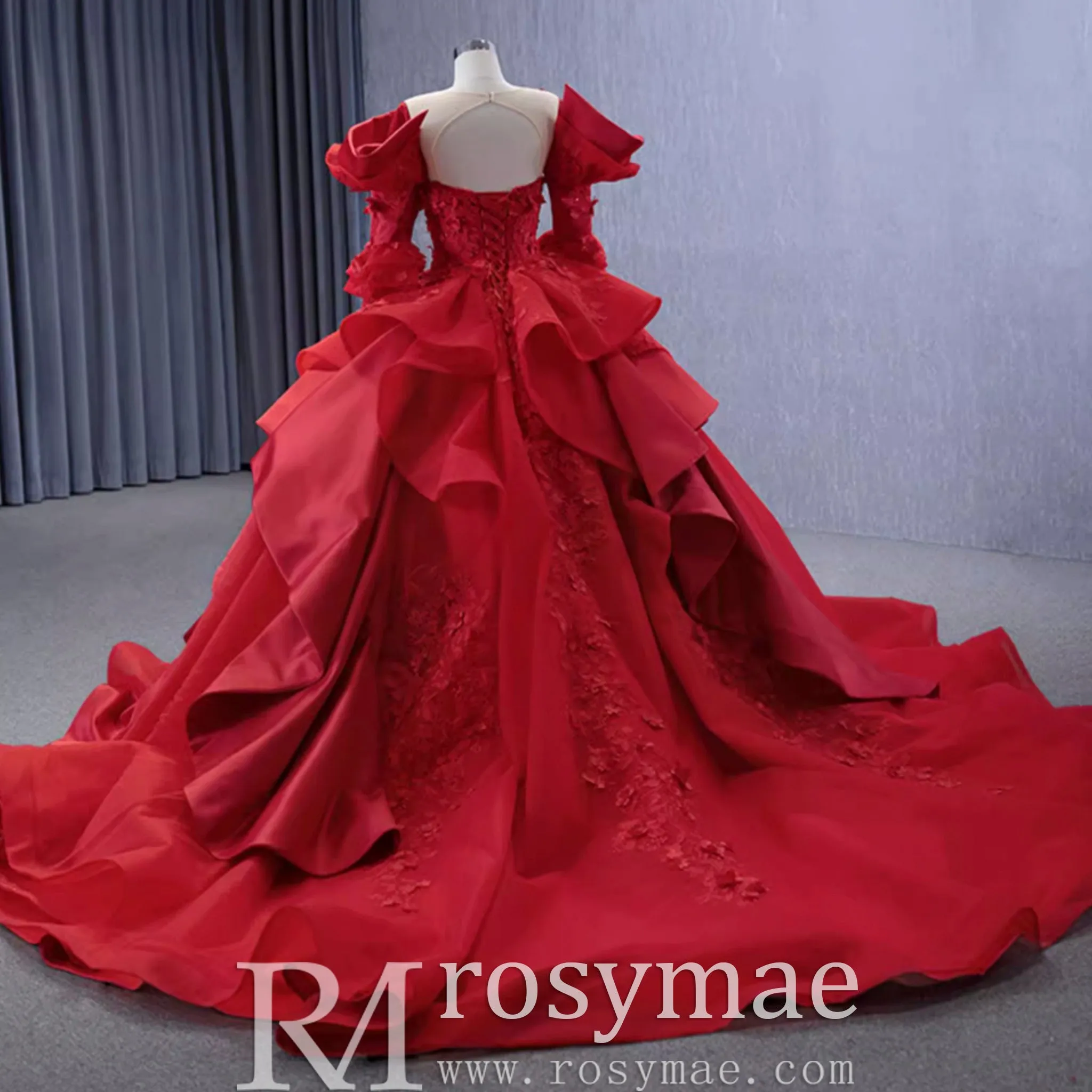Vintage High-end Ruffles Wedding Dress Puffy 3/4 Sleeve Quinceanera Gown
