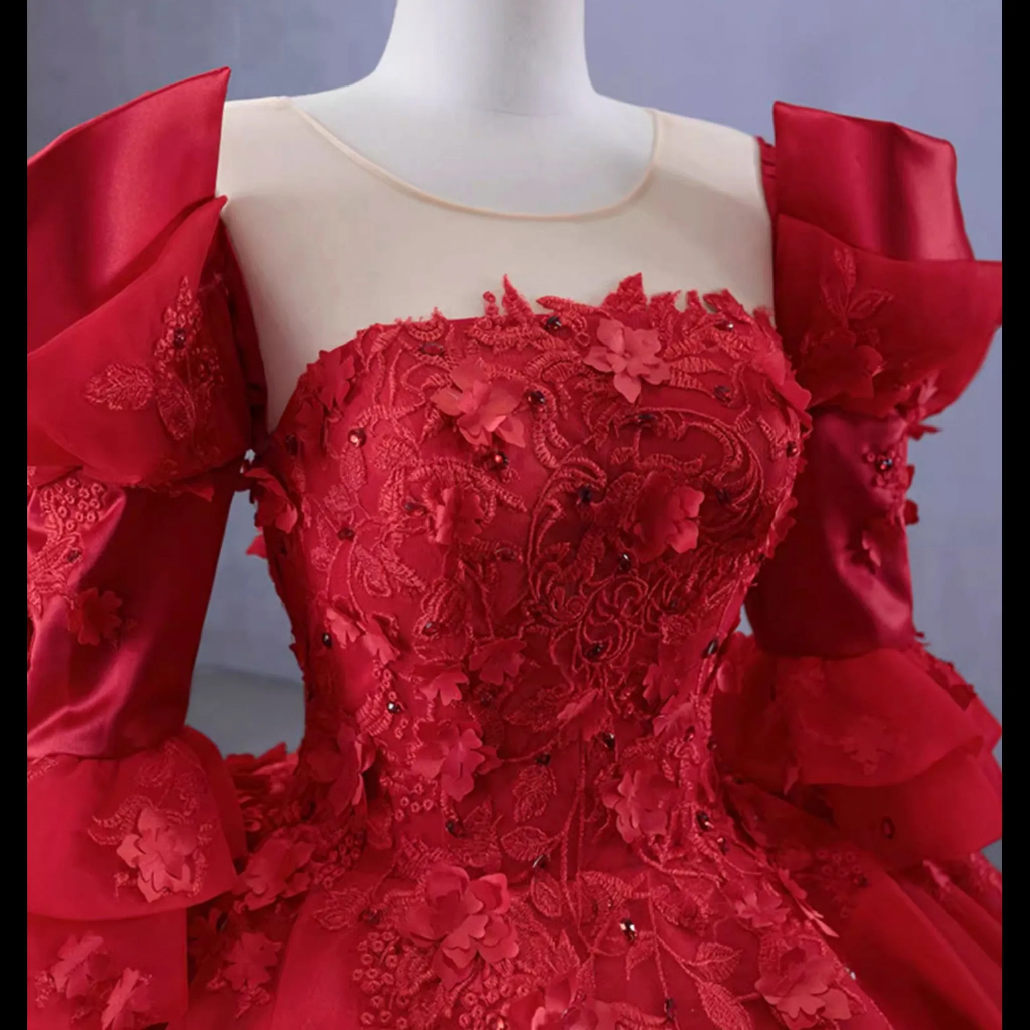 Vintage High-end Ruffles Wedding Dress Puffy 3/4 Sleeve Quinceanera Gown