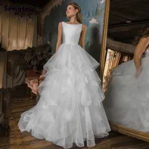 Vintage Satin Ruffles Tulle Wedding Dress A-Line Scoop Neck Bridal Gowns Sleeveless Sweep Train Backless Princess Bride Dresses